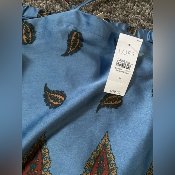 NWT LOFT Paisley off shoulder halter style top - Picture 3 of 3